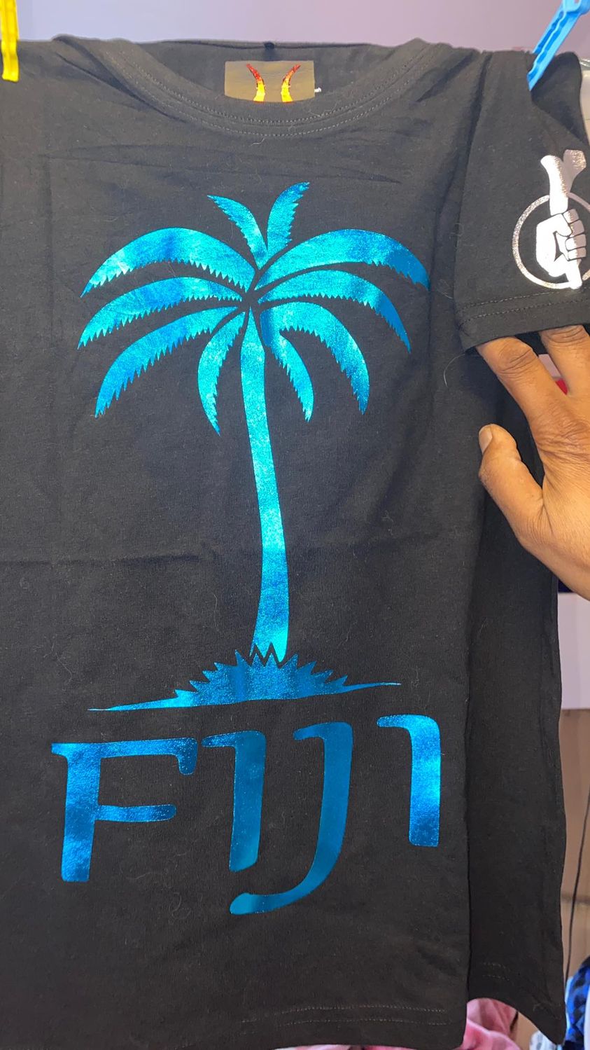 FIJI T SHIRT
