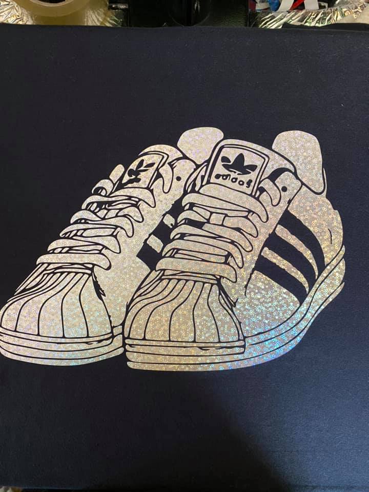SNEAKER1 T SHIRT