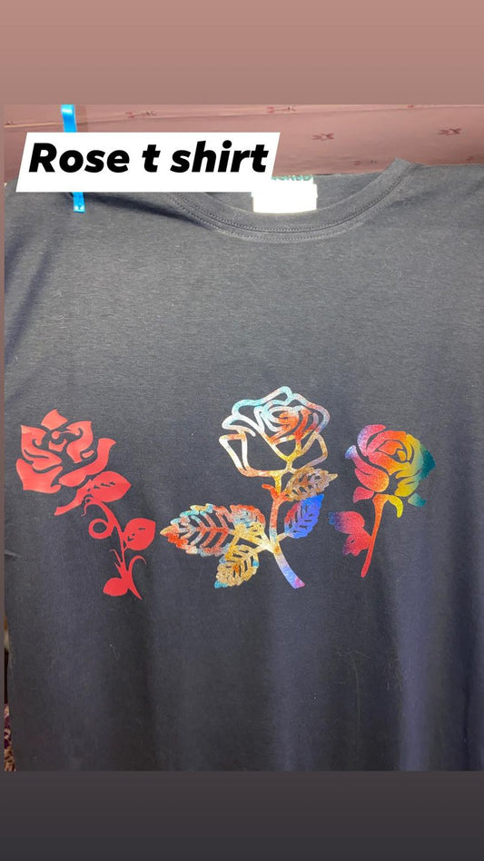 ROSES T SHIRT